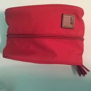 Roxy travel case w/ 3 travel containers